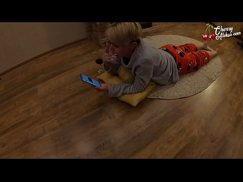 ❤️ Crazy Blonde sucking dick ollmhór sucking agus preabadh ar sé - gnéas anal ❤️❌ Super sex linn ❌